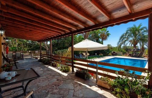 Pegeia Villa | Villa Coral Bay Cottage by Villa Plus