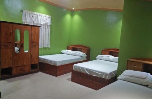 Mambajao Resort | Villa Corrales Homestay