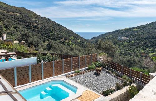Rodakino Villa | Villa Cosmakis