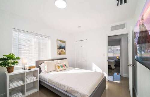 North Miami House | Villa Costa | Upper East Side