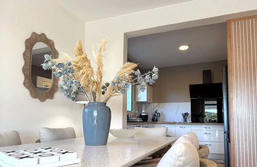 Carosse House | Villa Cosy Kerval : Elegance and Serenity with Pool and Stunning Views