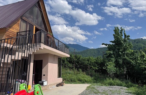 Adjara House | Villa Cottage Merisi
