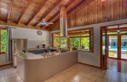 Puerto Viejo de Talamanca Villa | VILLA ARAGON - Private Villa w/Beach Access + Pool
