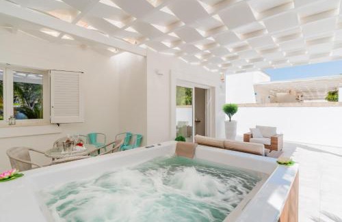 Marina di Mancaversa Villa | Villa Cristina by Vivimy