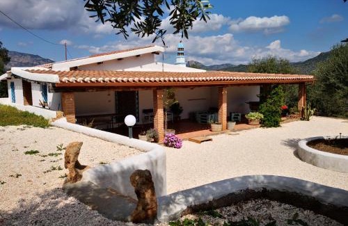 Oliena House | Villa Cusidore