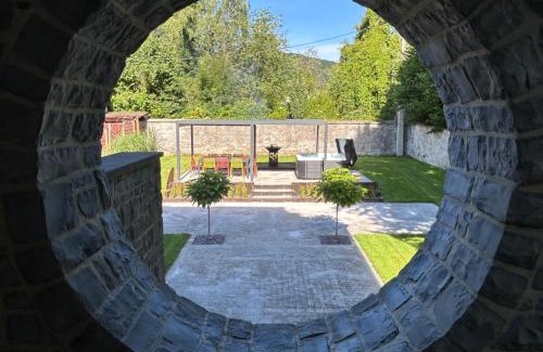 Profondeville Villa | Villa d'Arras d'Haudrecy