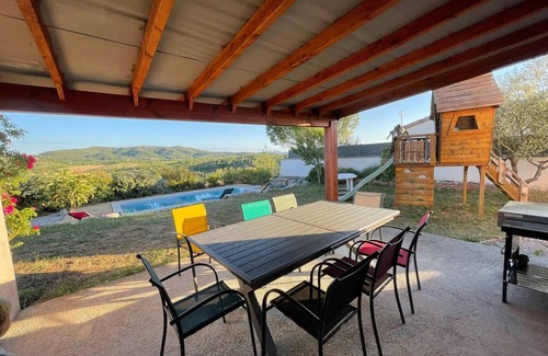 Saint-Maurice-dʼArdeche Villa | Villa de 120 m2 avec piscine privée.