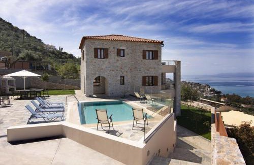 Diasella Villa | Villa Dafni - Infinite Sea Vistas with Private Pool