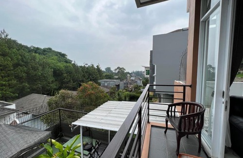 Bandung Villa | Villa Dago Kami