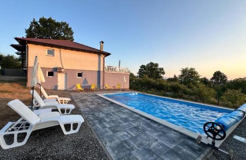 Tuzla Canton Apartment | Villa Dalia