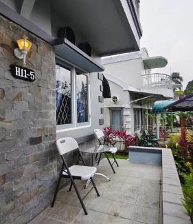 Cipanas Villa | Villa Dalia Puncak H11-5