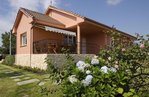 Villaviciosa Villa | Villa Dalias - Villa con piscina privada calefactada opcionalmente