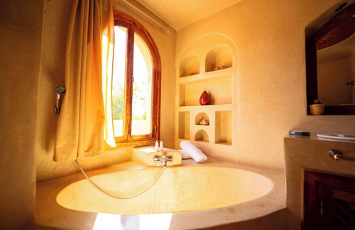 Aghouatim Hotel | Villa Dar Minzah
