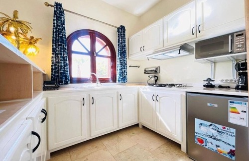 Ounagha Villa | Villa Dar Yobedi in Essaouira, swimming pool, hammam, ideal for families & groups