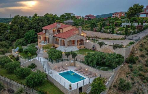 Palit House | Villa David