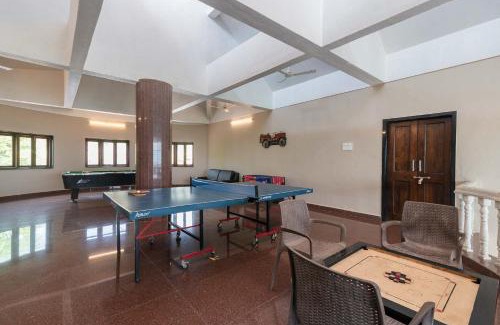 Khalapur Villa | Villa Dazzle by StayVista - Unwind in a Mountain-City View Villa with a Terrace Pool