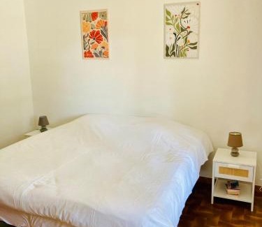 Pinarellu House | Villa de bord de plage