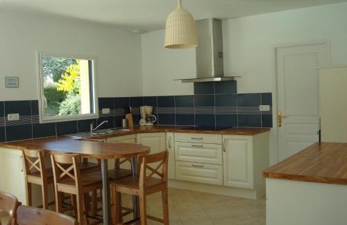 Plestin-les-Greves House | Villa de bord de mer avec piscine chauffée privée