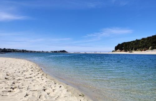 Plestin-les-Greves House | Villa de bord de mer avec piscine chauffée privée