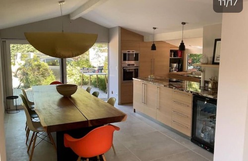 Rocbaron House | Villa de Charme Avec Piscine en Plein Cœur du Var