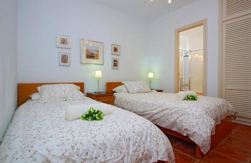 Playa Blanca House | Villa De La Cruz