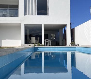 Juan de Acosta Villa | Villa de Lujo con Piscina Privada y BBQ, Cerca al Mar - Casa Abigail