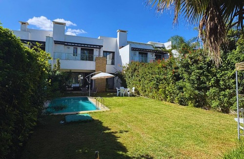 Sidi Bouqnadel Villa | Villa de Luxe avec Piscine près de la Plage