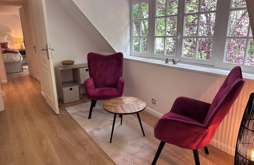Versailles Villa | Villa de Luxe Avec Climatisation et Terrasse, Idéal Pour Visiter Paris!