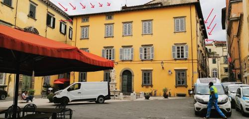 Lucca Historical Center Apartment | Villa De Maestri - with elevator since September 2025