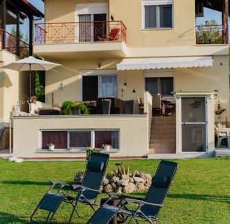 Pallini Apartment | Villa de N.A.P.E