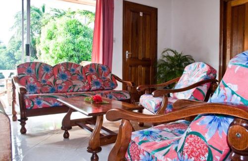 Beau Vallon House | Villa de Roses