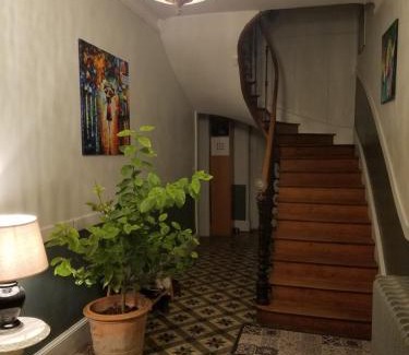 Bouille-Loretz Bed & Breakfast | VILLA DE SOUZA
