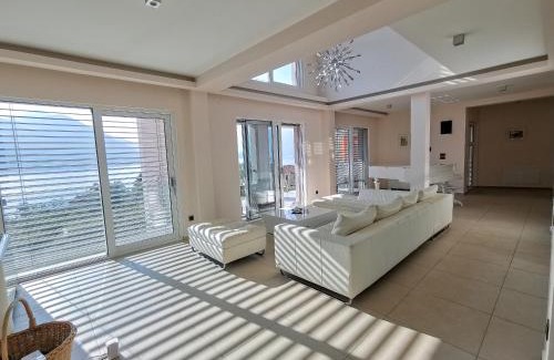Dobrota Apartment | Villa Dea
