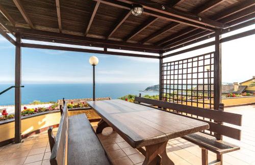 Arenzano Villa | "Villa dei Poeti" private pool and breathtaking sea view