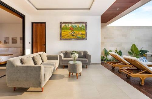 Berawa Villa | Villa Dekata 1 - New! Serene Hideaway surrounded by Rice Fields