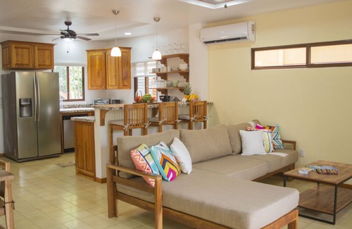 Dominical Villa | Villa Del Sol, steps to Dominical Beach with Private Pool!