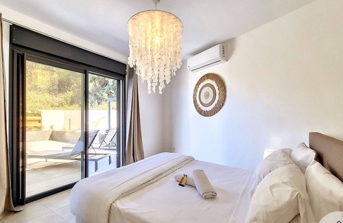 Grand Bois Villa | Villa Del Sol**** - 140 m² - Pool with a sea view - St-Pierre