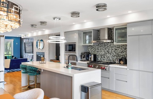 Southwest Calgary House | Villa Del Stempede