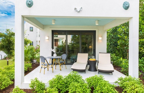 Providenciales Villa | Villa DelEvan 4D/1-bedroom villa on the Grace Bay Beach,