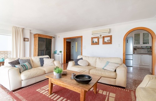 Coveta Fuma Villa | Villa 'Delfin' near Beach with Sea View, Pool, Garden, A/C & Wi-Fi