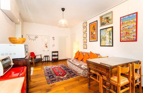 Borgo Po Apartment | Villa Della Regina Refined Flat