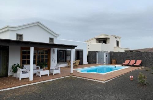 Playa Blanca Villa | Villa Denise