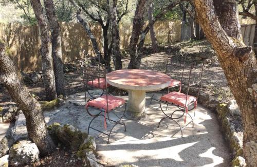 Tavernes Apartment | Villa Dervonnae, la Provence à l'ombre des Chênes