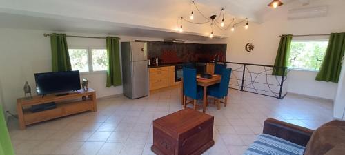 Tavernes Apartment | Villa Dervonnae, la Provence à l'ombre des Chênes