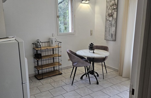 Bormes-Les-Mimosas Apartment | Villa des Orchidées