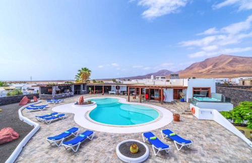 Playa Blanca Villa | Villa Deseo Sol