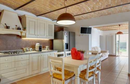 Collecorvino House | Villa Di Luzio Manuela in Pescara