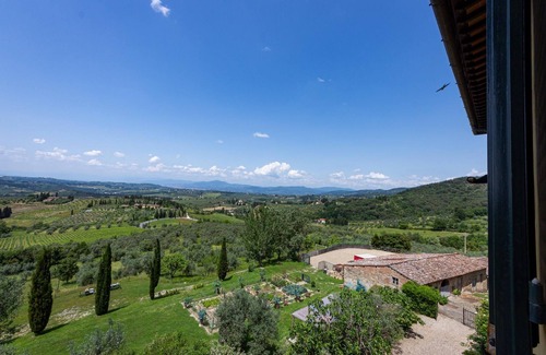 Santo Stefano A Tizzano Villa | Villa di Tizzano, Luxurious Retreat in Tuscany