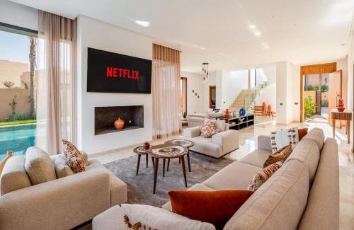 Tassoultante Villa | Villa Diana, 4 Suites, Piscine Chauffée, Cuisinière, Ping Pong, Jeux à 20min du Centre