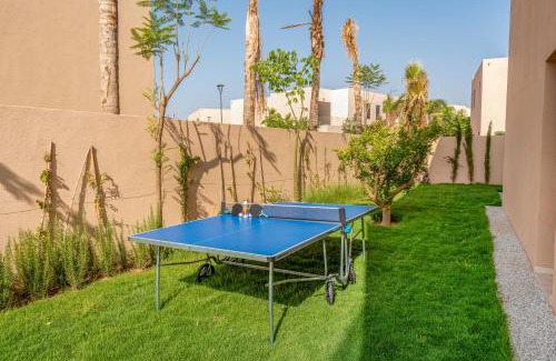 Tassoultante Villa | Villa Diana, 4 Suites, Piscine Chauffée, Cuisinière, Ping Pong, Jeux à 20min du Centre